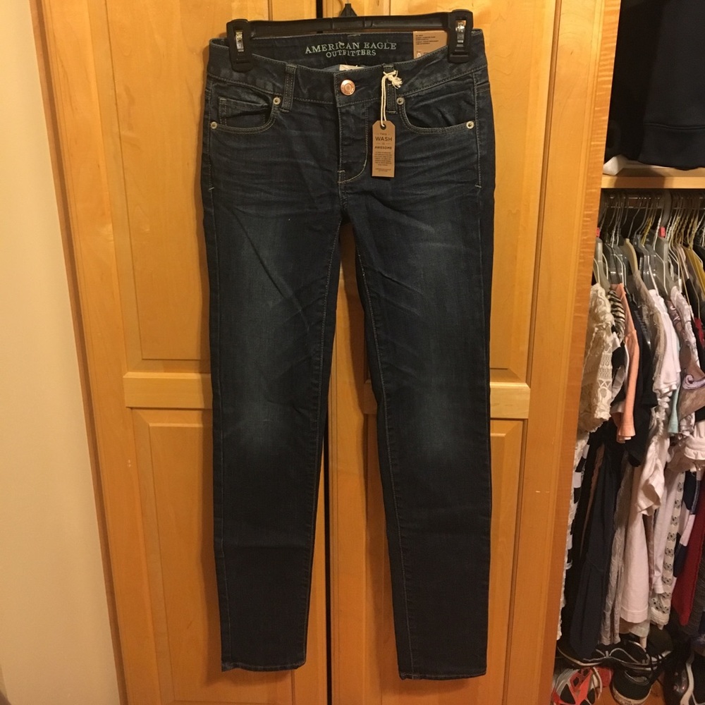 American Eagle super stretch skinny jean